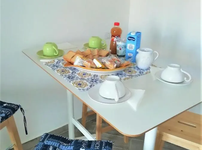 La Belle Vue Bed and breakfast *
